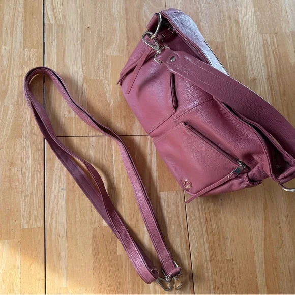 Kerikit Midi Lennox Leather Handbag